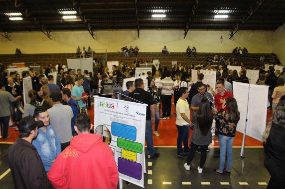 XVI Salão de Pesquisa Setrem reuniu quase 500 trabalhos oriundos de escolas, faculdades e universidades da região