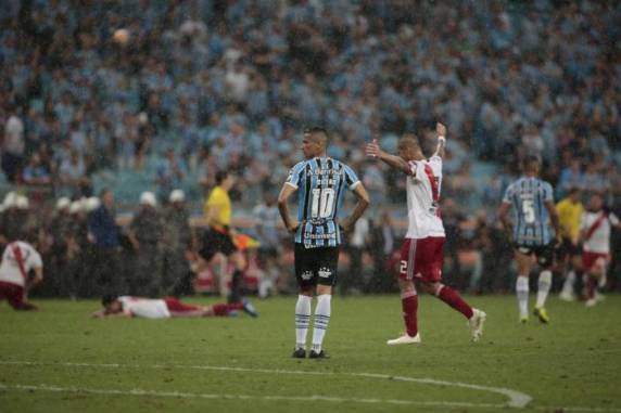 Tribunal de Disciplina impõe multa ao clube 

argentino e suspende Marcelo Gallardo por interferência na partida de volta na Arena