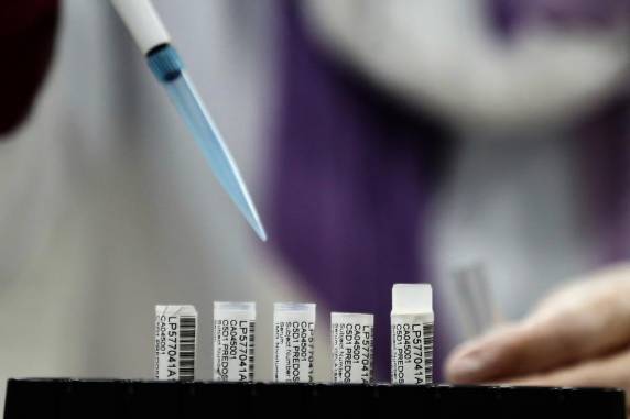 Produção em massa da injeção em laboratórios privados deve ocorrer em setembro