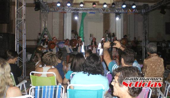 Programação de Natal em Três de Maio prossegue com a chegada do Papai Noel - foto 3