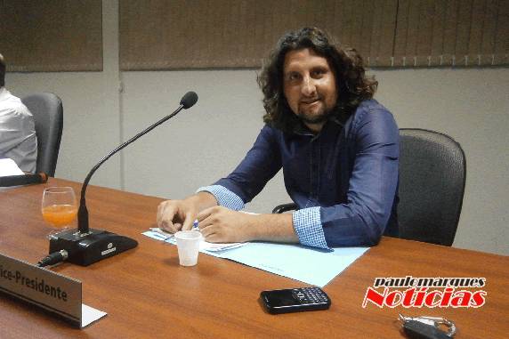 Reunidos na noite desta segunda-feira (16), os vereadores realizaram a última Sessão Ordinária legislativa do corrente ano.