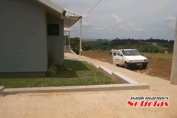 Elas entram sem pedir licença.