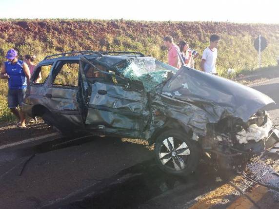 Acidente mata três pessoas e deixa feridos na BR-377, em Cruz Alta - foto 3