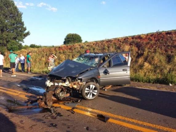 Acidente mata três pessoas e deixa feridos na BR-377, em Cruz Alta - foto 2