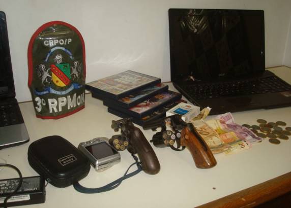 Ação conjunta da Polícia resulta na libertação de família refém e na prisão de sequestradores em Passo Fundo - foto 3