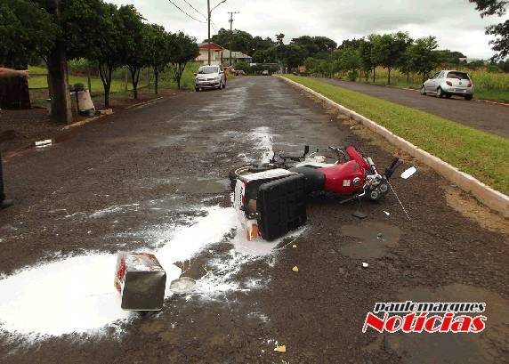 Acidente de trânsito com danos materiais na Av. Santa Rosa - foto 3