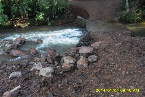 Enxurrada leva ponte na divisa de Crissiumal e Tiradentes do Sul - foto 2