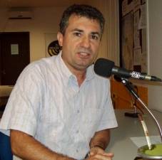 Secretário foi afastado do cargo