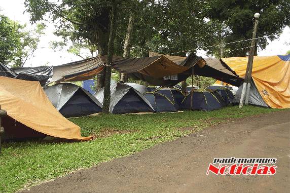 Acampamento reuni cerca de 500 jovens evangélicos em Três de Maio - foto 2