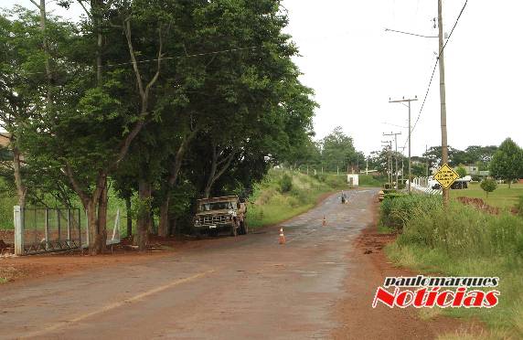 Secretaria de Obras desenvolve operação tapa buracos em Três de Maio - foto 3