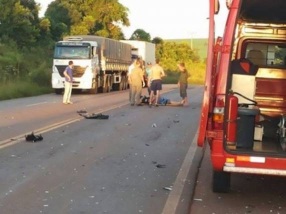 Uma mulher morreu no local, no km 50 da ERS-223; trânsito já foi liberado