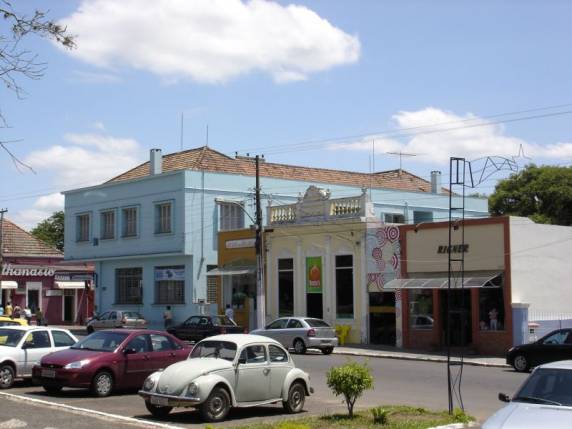 Dupla cometeu irregularidades na campanha eleitoral de 2012, diz PRE