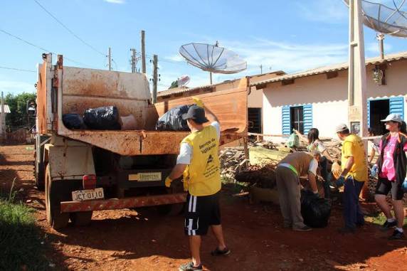 Vigilância Ambiental inicia mutirão de coleta de entulhos - foto 3