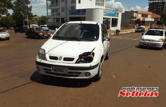 Acidente
envolvendo carro e moto deixa jovem gravemente ferido em Três de Maio - foto 3