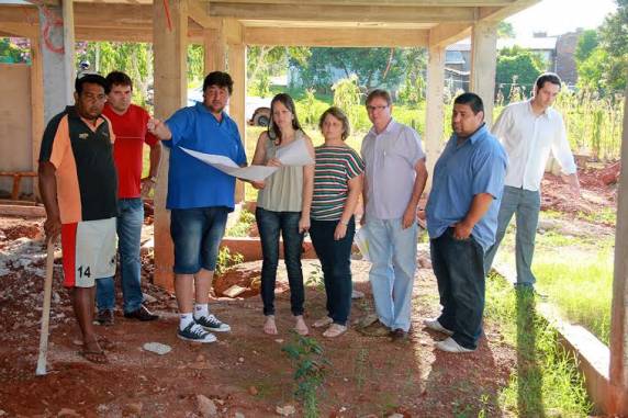 Executivo vistoria obra na ESF Santa Rita - foto 2