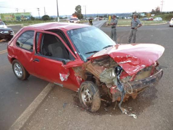 Cinco pessoas ficaram feridas em acidente na BR 285 em Ijuí - foto 3