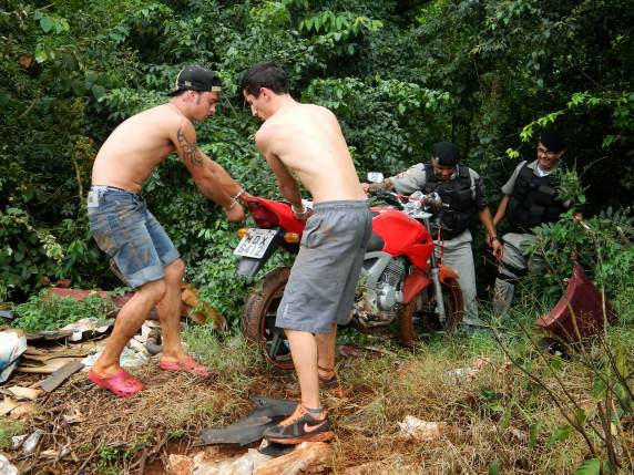 Brigada Militar prende jovens acusados de furtar motos - foto 3
