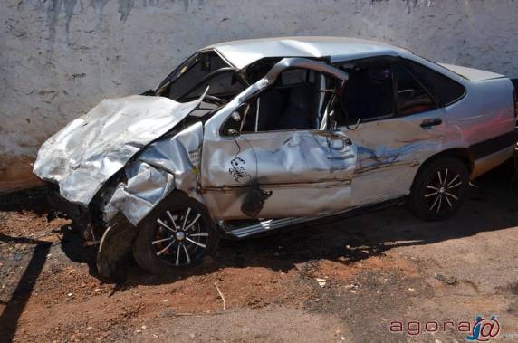 Colisão frontal mata jovem na BR 285, em Santa Bárbara do Sul - foto 3