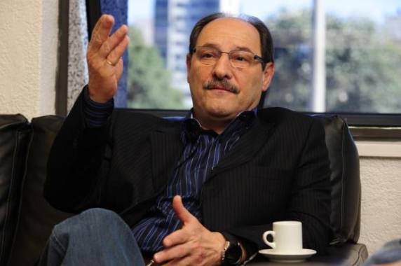 Anúncio foi feito em reunião do diretório estadual do PMDB