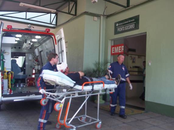 Briga entre irmãos termina com um ferido no hospital em Três Passos - foto 3