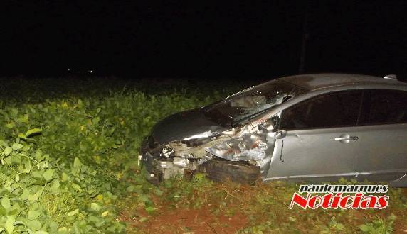 Homem morre e jovem fica gravemente ferido em
colisão de carro e moto na BR 472 em Santa Rosa - foto 3