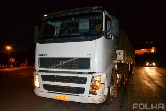 Acidente entre carros e carreta na BR-386 em FW - foto 3