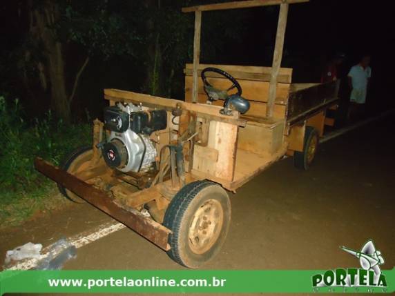 Motocicleta colide em carreta agrícola na ERS-330 em Tenente
Portela - foto 2