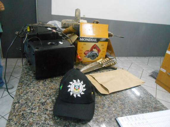 Tentativa de homicídio desencadeia operação da Polícia Federal, Civil e Brigada Militar - foto 3