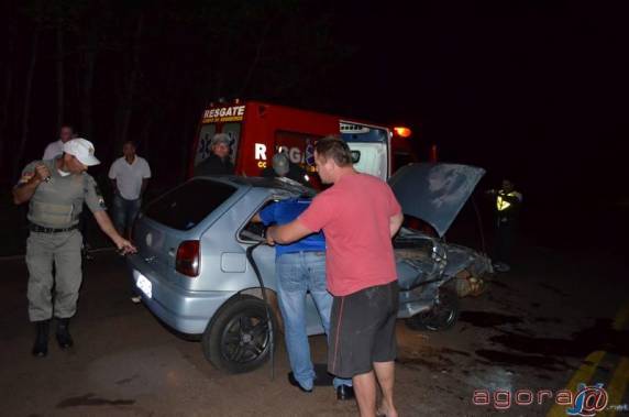 Acidente entre caminhão e gol na BR 158 resulta em uma
pessoa ferida - foto 2