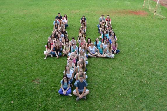 O bom desempenho reflete a dedicação e o esforço coletivo de estudantes, professores e Instituição