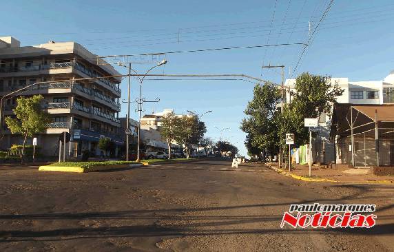 Vereador questiona horário para pinturas na principal avenida de Três de Maio - foto 2