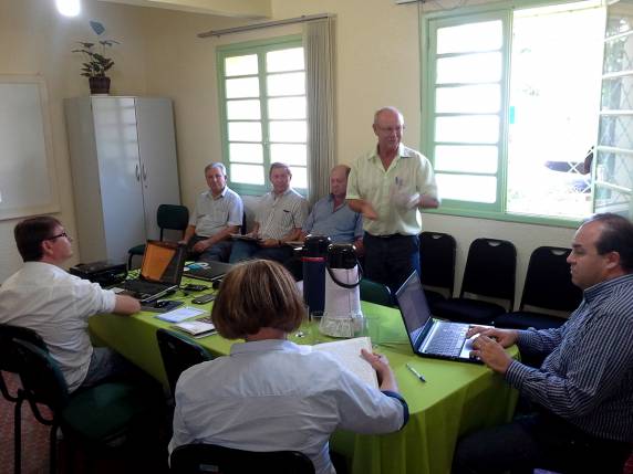 Em reunião realizada na segunda-feira, 7, novas propostas foram apresentadas