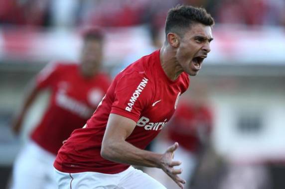 Massacre na Serra: Inter impõe 4 a 1 no Grêmio e é tetracampeão gaúcho - foto 2
