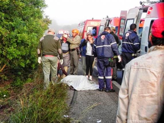 Morre sexta
vítima de acidente com micro-ônibus de Santiago. Quatro identificadas - foto 2