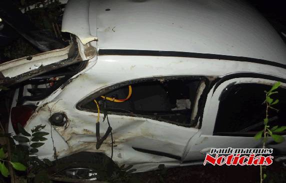 Homem sai ileso em saída de pista na localidade de Mato Queimado-SJI - foto 2