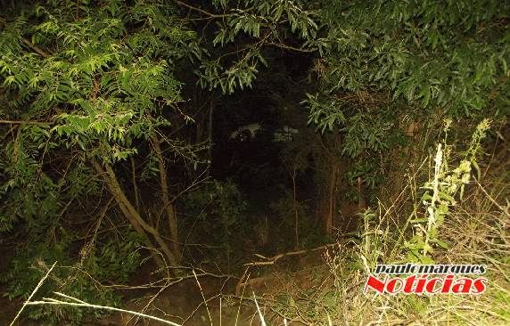 Homem sai ileso em saída de pista na localidade de Mato Queimado-SJI - foto 3
