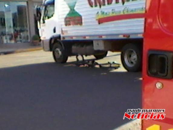 Acidente no centro de Horizontina deixa ciclista ferido - foto 2