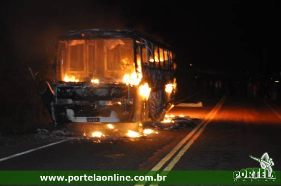 Acidente com morte
na ERS-330 em Miraguaí - foto 3
