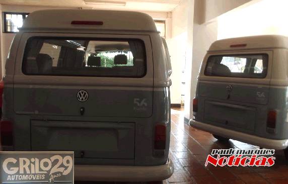 Se você
ainda sonha em ter uma Kombi 0Km, aproveite as últimas que estão no Grilo Automóveis - foto 3