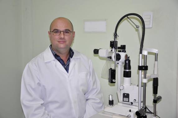 Para oftalmologistas do HSVP, a 

tecnologia e a constante atualização são fundamentais na área, tanto para diagnosticar doenças como para trata-las precocemente