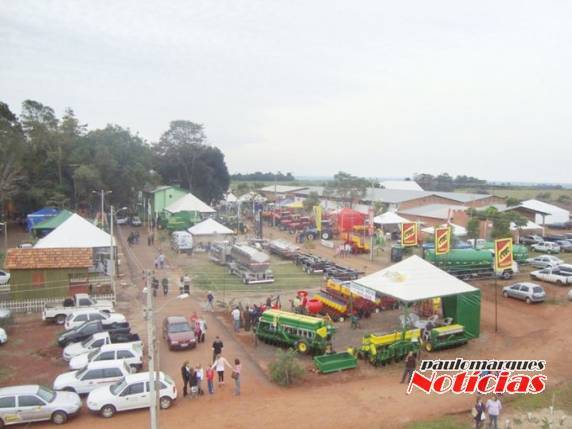 Confira também toda a programação da 3ª Expoterneira