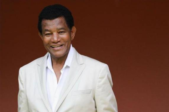 Em seus 57 anos 

de carreira, artista lançou pelo menos 45 discos