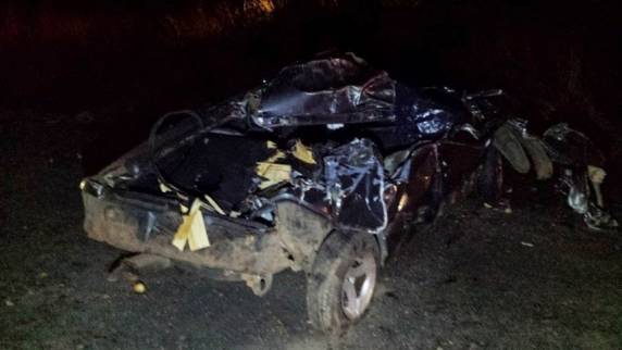 Acidente com seis veículos deixa dois mortos e quatro feridos - foto 3