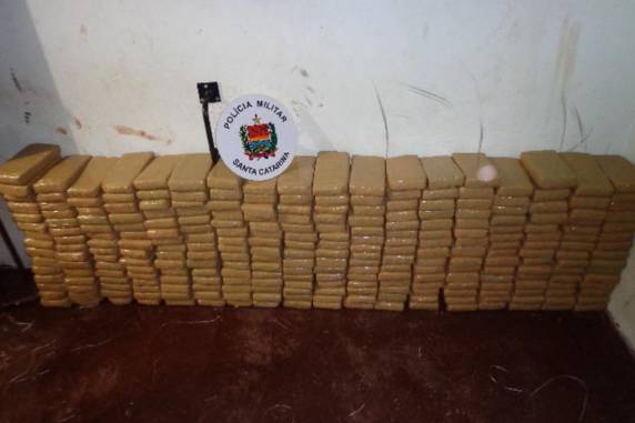 Polícia apreende 500kg de maconha em São Lourenço do Oeste, em SC - foto 3