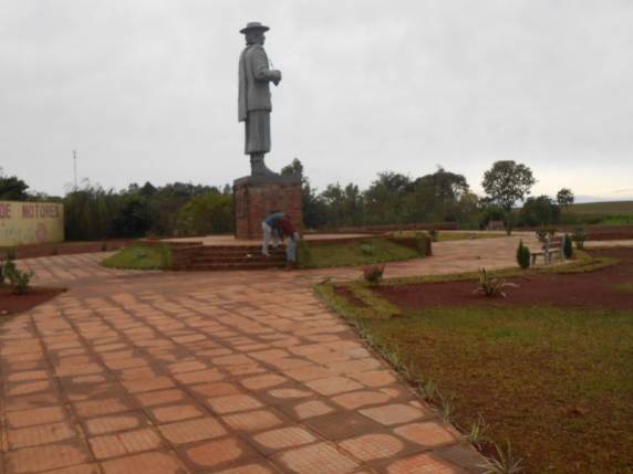 Obras avançam na Praça Jayme Caetano Braun - foto 2