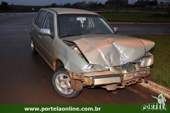 Colisão entre veículos no trevo da RSC-472 em Tenente Portela - foto 2
