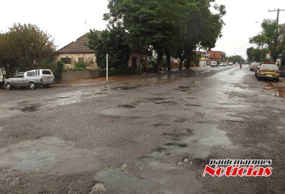 Acidente envolve dois veículos no bairro Glória em Três de Maio - foto 3