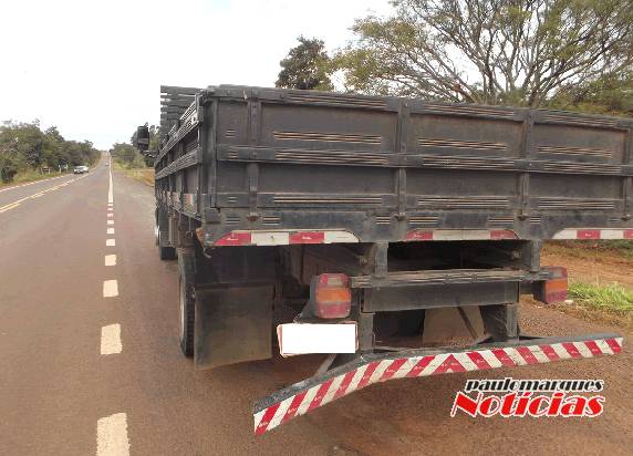 Mais um acidente no trevo próximo ao parque de exposições em Três de Maio - foto 2