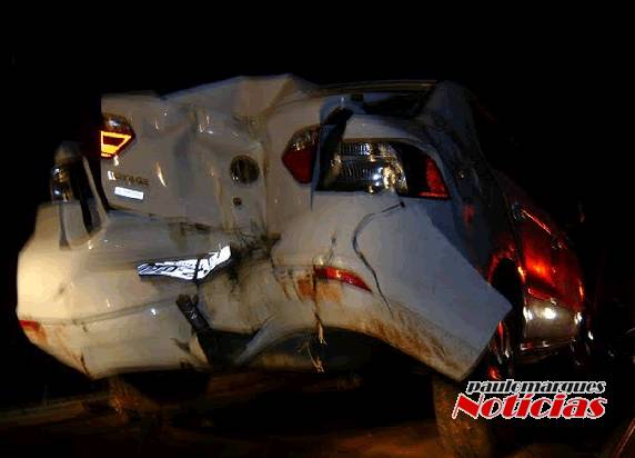 Acidente deixa uma mulher gravemente ferida na BR 472 em Santa Rosa - foto 2