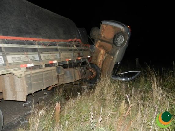 Caminhão desgovernado 

colide em cinco carros no trecho Passo Fundo/Carazinho - foto 3